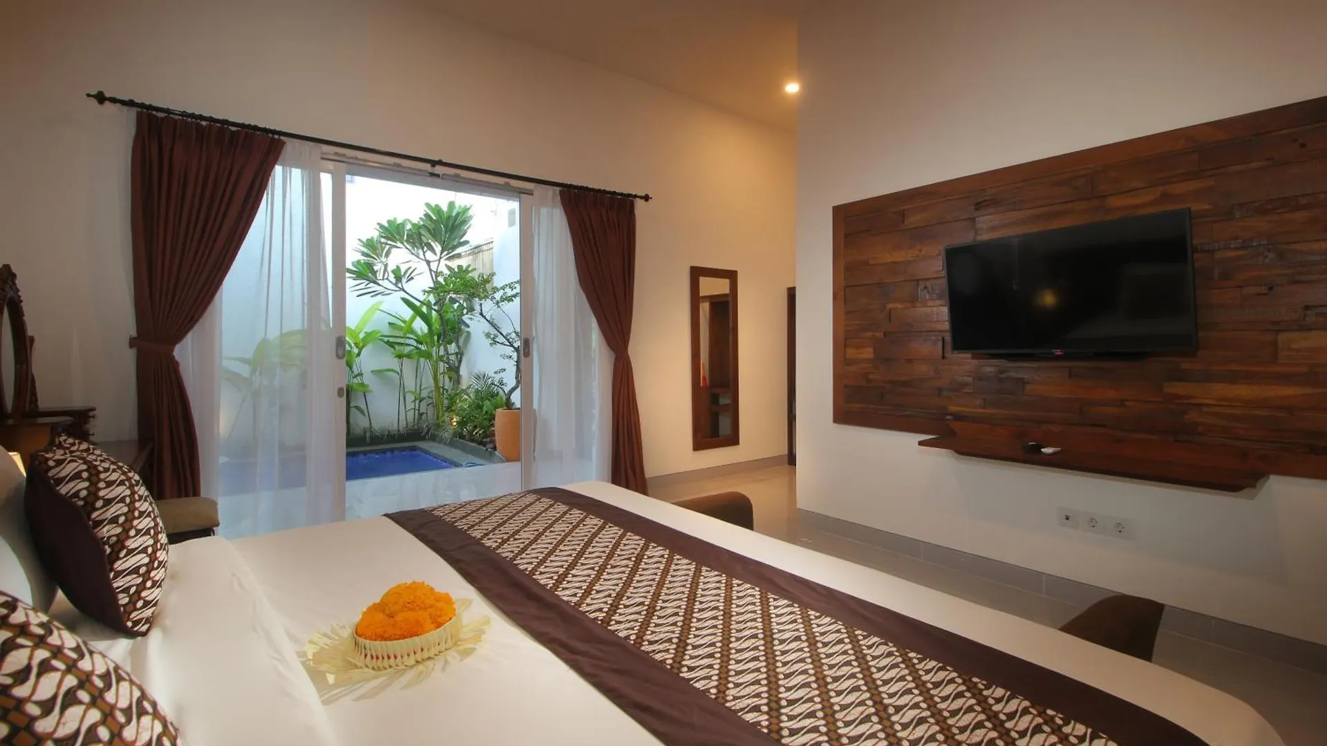 Bougainvillea Villa Seminyak By Parigata Indonésie